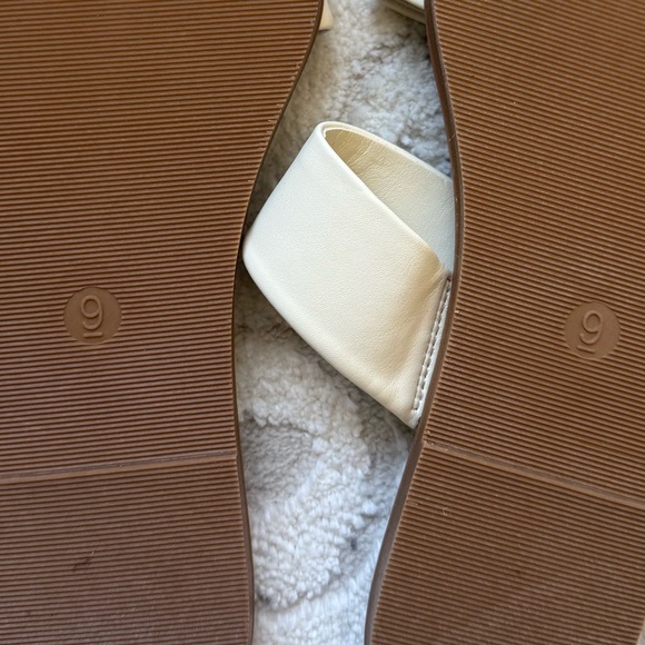 Universal Thread Size 9 Sandals 🤎 NEW WITHOUT TAGS - Picture 6 of 6